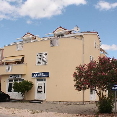 Apartments Dalmata Biograd Na Moru Eksteriør billede
