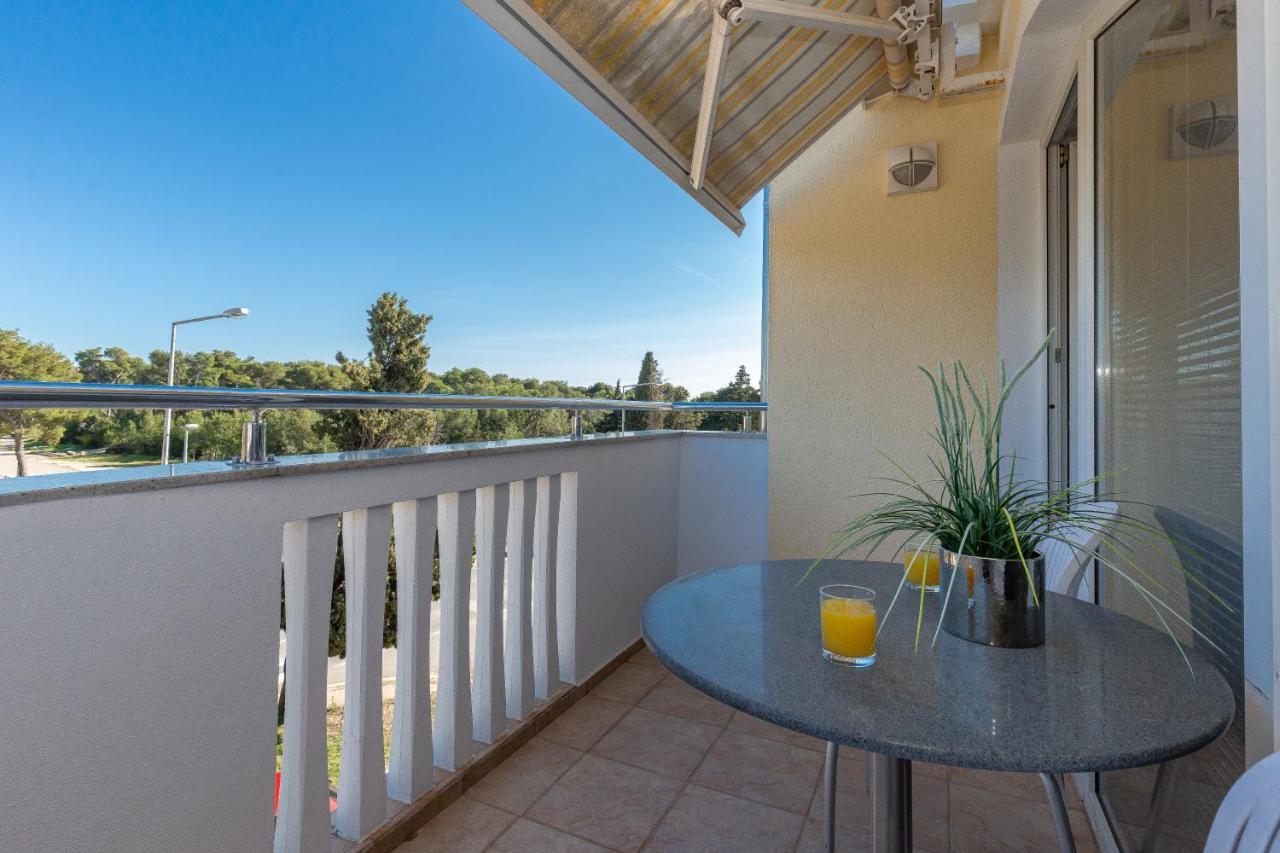 Apartments Dalmata Biograd Na Moru Eksteriør billede