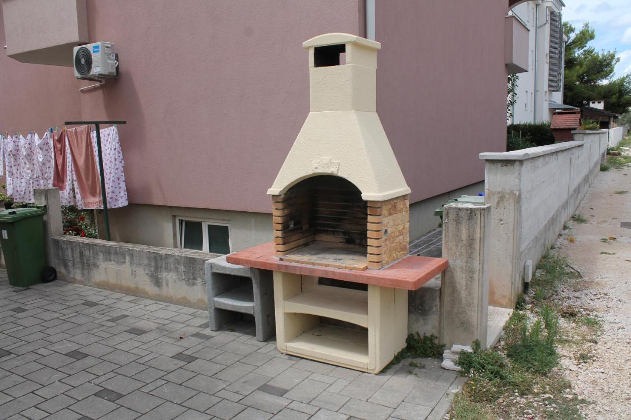 Apartments Dalmata Biograd Biograd Na Moru Eksteriør billede